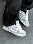 Hocks Puff Pimp Iris